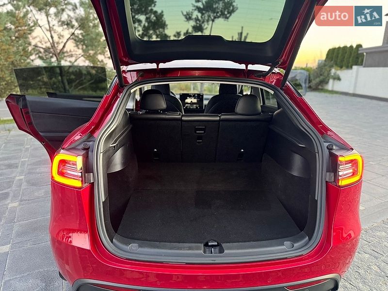Внедорожник / Кроссовер Tesla Model Y 2022 в Львове фото 12 Внедорожник / Кроссовер Tesla Model Y 2022 в Львове