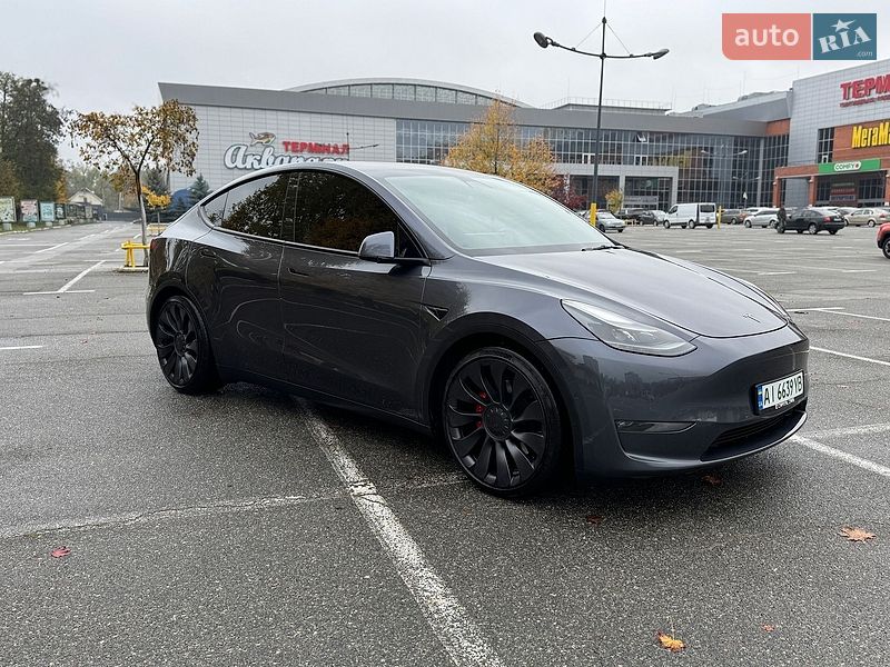 Позашляховик / Кросовер Tesla Model Y 2022 в Броварах