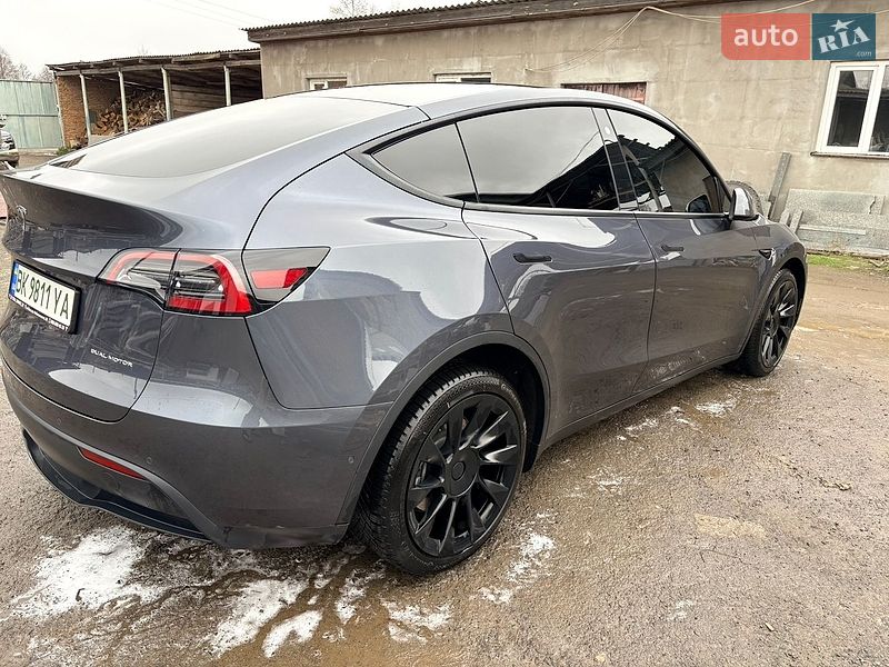 Внедорожник / Кроссовер Tesla Model Y 2022 в Костополе фото 2 Внедорожник / Кроссовер Tesla Model Y 2022 в Костополе
