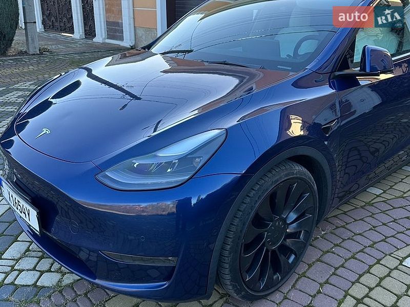 Позашляховик / Кросовер Tesla Model Y 2022 в Харкові