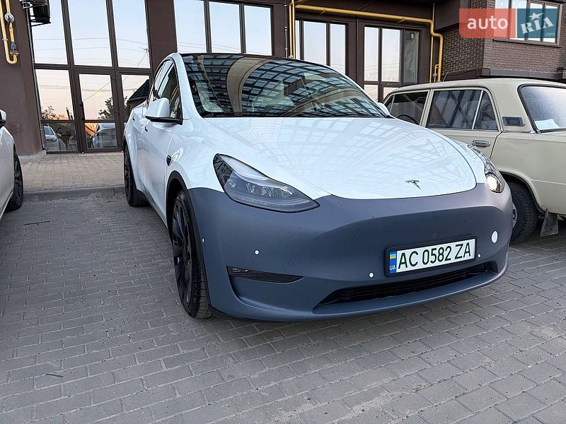 Позашляховик / Кросовер Tesla Model Y 2022 в Луцьку