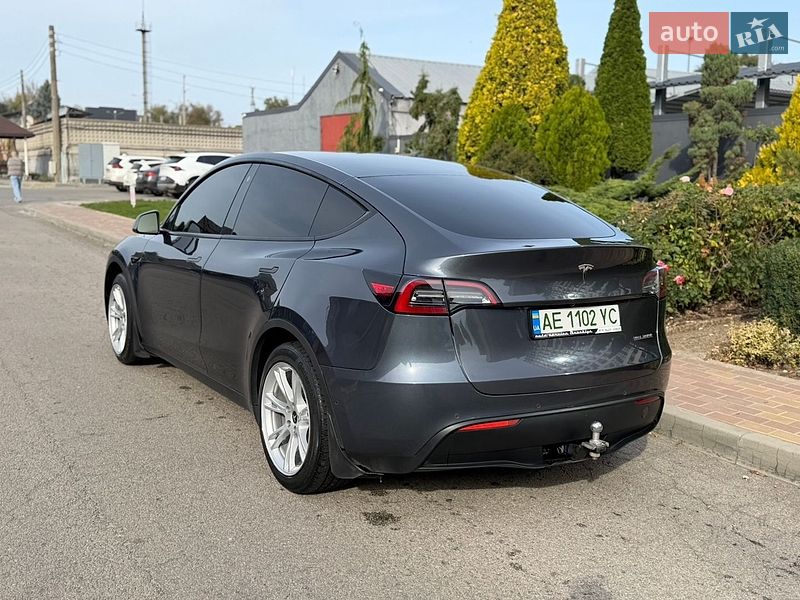 Позашляховик / Кросовер Tesla Model Y 2021 в Дніпрі