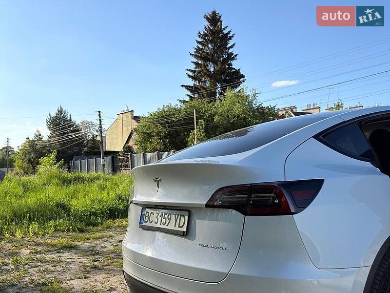 Позашляховик / Кросовер Tesla Model Y 2021 в Львові фото 26 Позашляховик / Кросовер Tesla Model Y 2021 в Львові