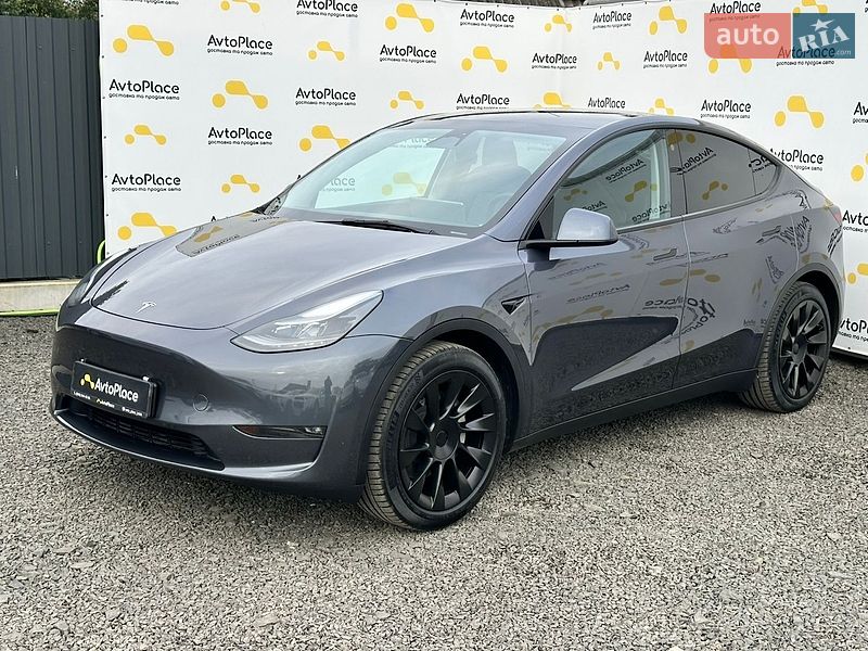 Внедорожник / Кроссовер Tesla Model Y 2023 в Луцке