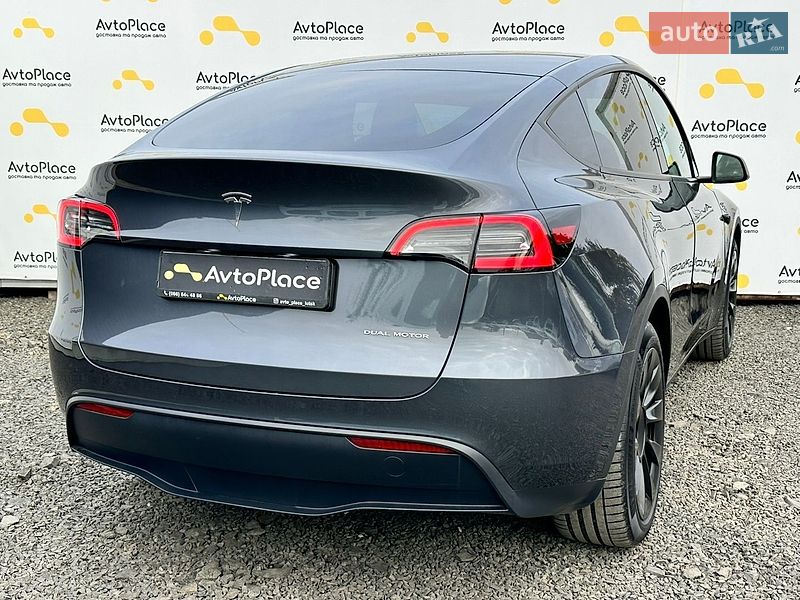 Внедорожник / Кроссовер Tesla Model Y 2023 в Луцке