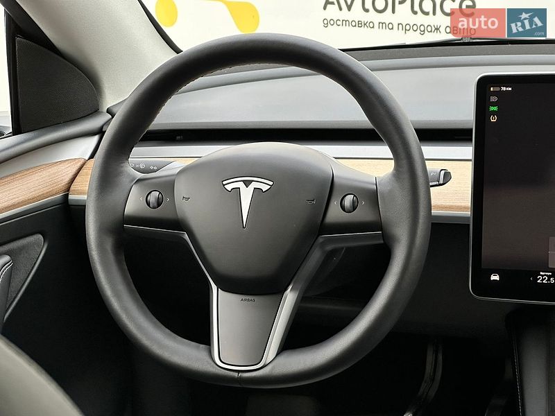 Внедорожник / Кроссовер Tesla Model Y 2023 в Луцке