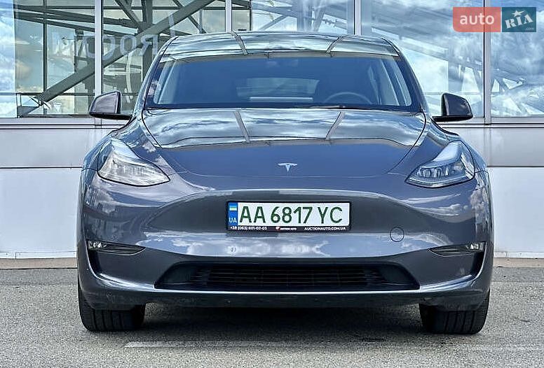 Позашляховик / Кросовер Tesla Model Y 2023 в Києві