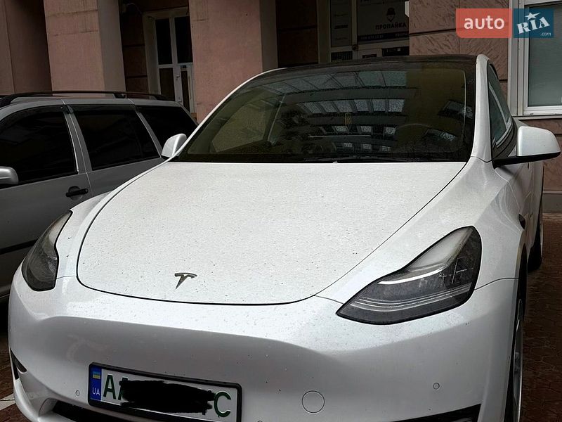 Внедорожник / Кроссовер Tesla Model Y 2021 в Киеве