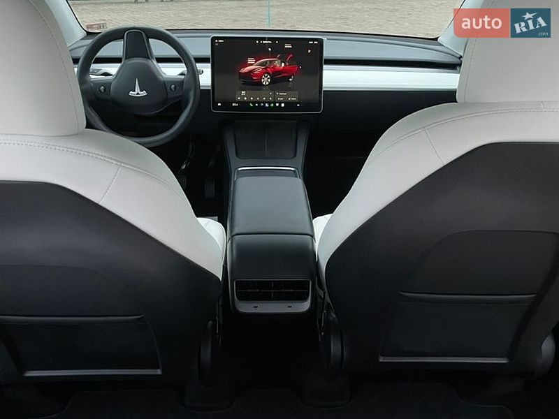 Позашляховик / Кросовер Tesla Model Y 2023 в Львові фото 22 Позашляховик / Кросовер Tesla Model Y 2023 в Львові