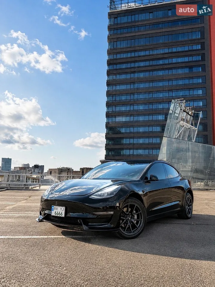2021 Tesla Model 3 - мініатюра 18