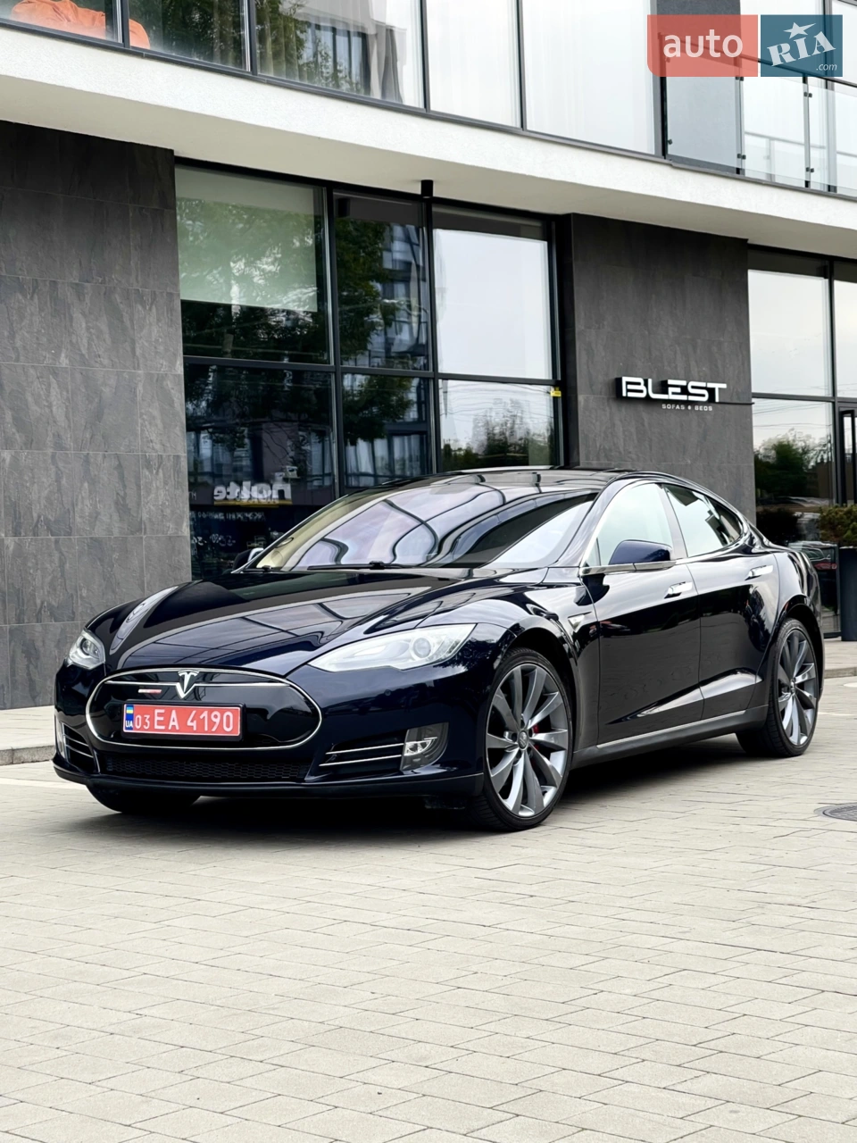 2014 Tesla Model S - мініатюра 31