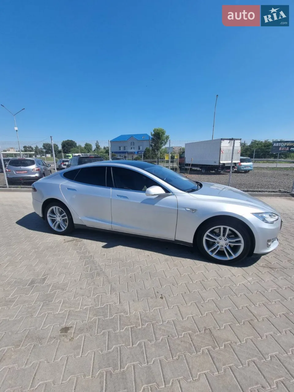 2013 Tesla Model S - мініатюра 32