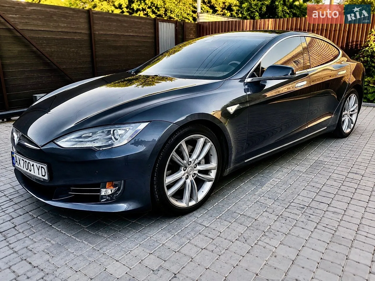 2015 Tesla Model S - мініатюра 6