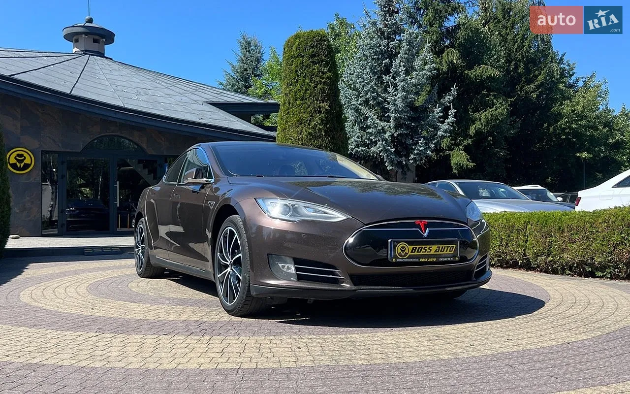 2014 Tesla Model S - мініатюра 30