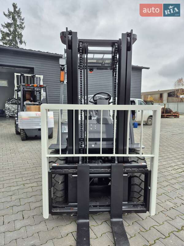 Вилочный погрузчик TEU FD 2025 в Тернополе