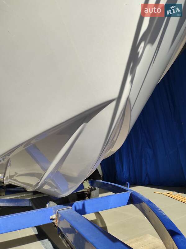 Човен TG-Boat 5900 2008 в Києві