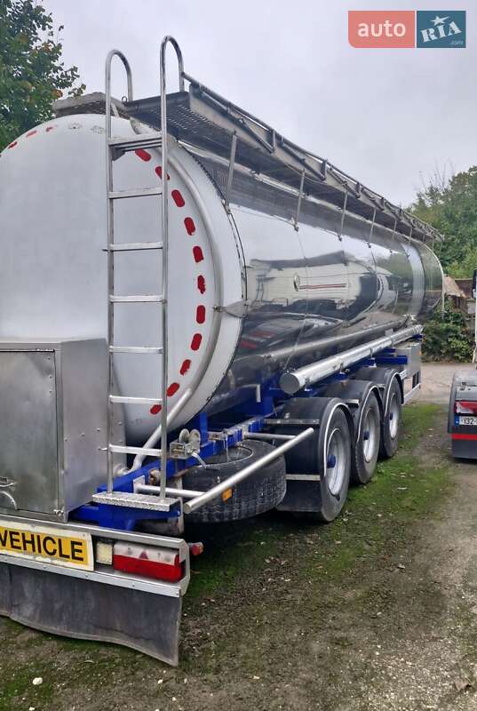 Цистерна полуприцеп Thompson Carmichael PT44/3 1994 в Тернополе
