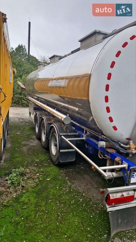 Цистерна полуприцеп Thompson Carmichael PT44/3 1994 в Тернополе