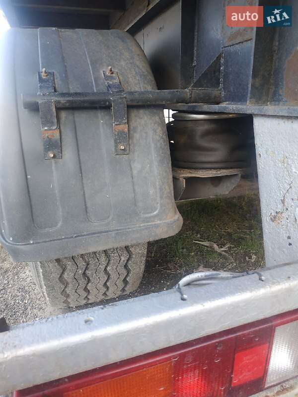 Зерновоз - причіп Tirsan XS 2002 в Павлограді