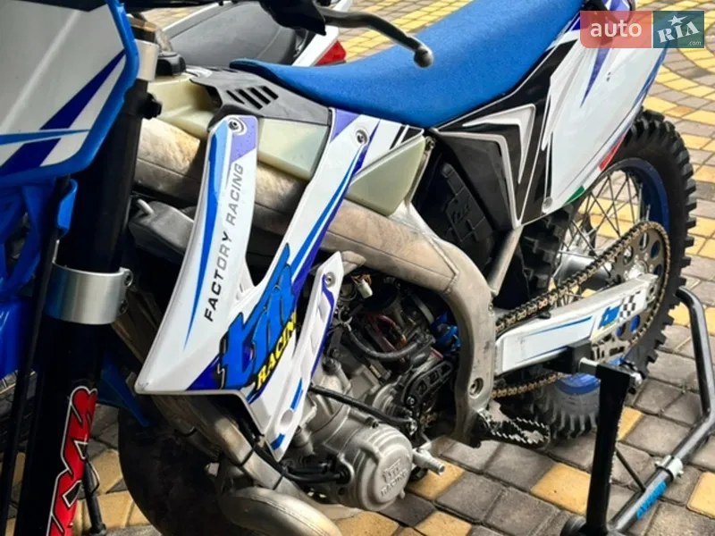 TM Racing EN 2016