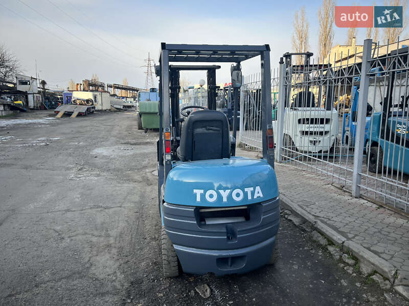 Вилочный погрузчик Toyota 02-6FDF15 1997 в Одессе фото 3 Вилочный погрузчик Toyota 02-6FDF15 1997 в Одессе