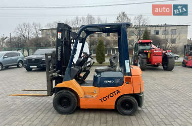 Другая спецтехника Toyota 02-6FG15 2005 в Радомышле