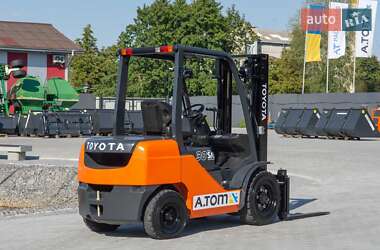 Вилочний навантажувач Toyota 02-8FDF 2008 в 