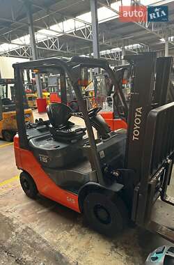 Вилочний навантажувач Toyota 02-8FGF15 2019 в Києві