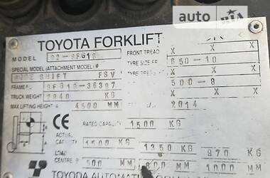 Вилочный погрузчик Toyota 02-8FGF18 2014 в Киеве