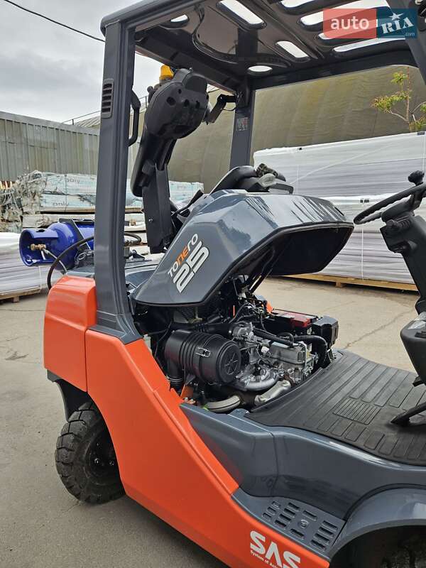 Вилочный погрузчик Toyota 02-8FGF25 2016 в Киеве фото 15 Вилочный погрузчик Toyota 02-8FGF25 2016 в Киеве