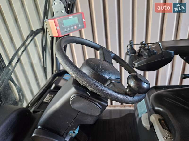 Вилочный погрузчик Toyota 02-8FGF30 2019 в Киеве