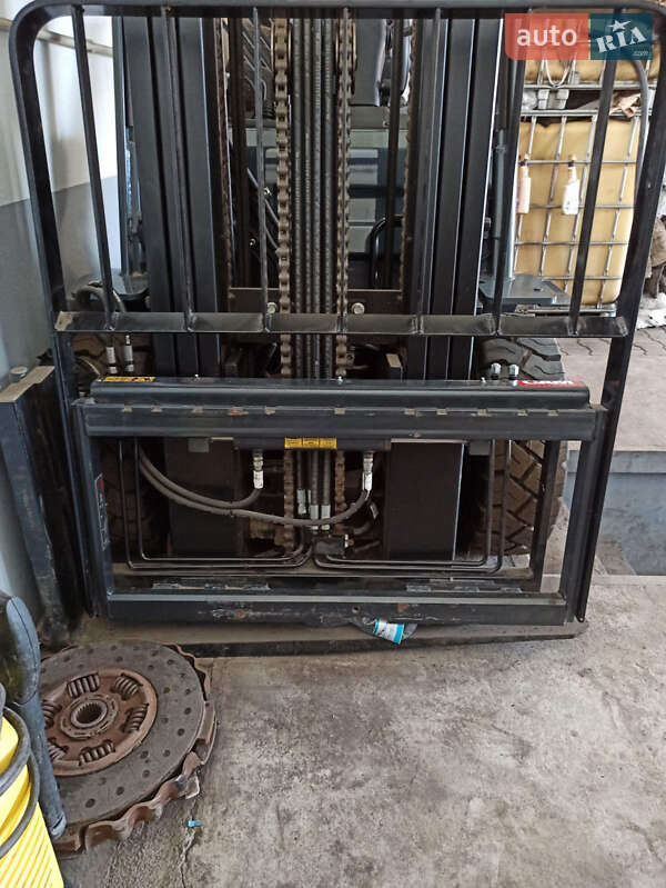 Вилочный погрузчик Toyota 02-8FGF30 2022 в Киеве