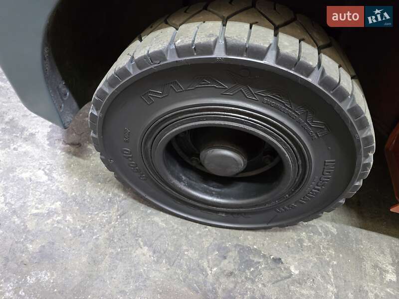 Вилочний навантажувач Toyota 02-8FGJF35 2008 в Києві