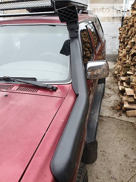 Позашляховик / Кросовер Toyota 4Runner 1993 в Дніпрі