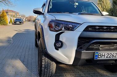 Позашляховик / Кросовер Toyota 4Runner 2019 в Одесі