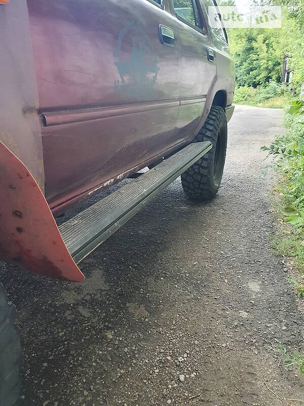 Позашляховик / Кросовер Toyota 4Runner 1993 в Дніпрі