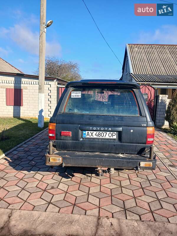 Внедорожник / Кроссовер Toyota 4Runner 1995 в Кегичевке
