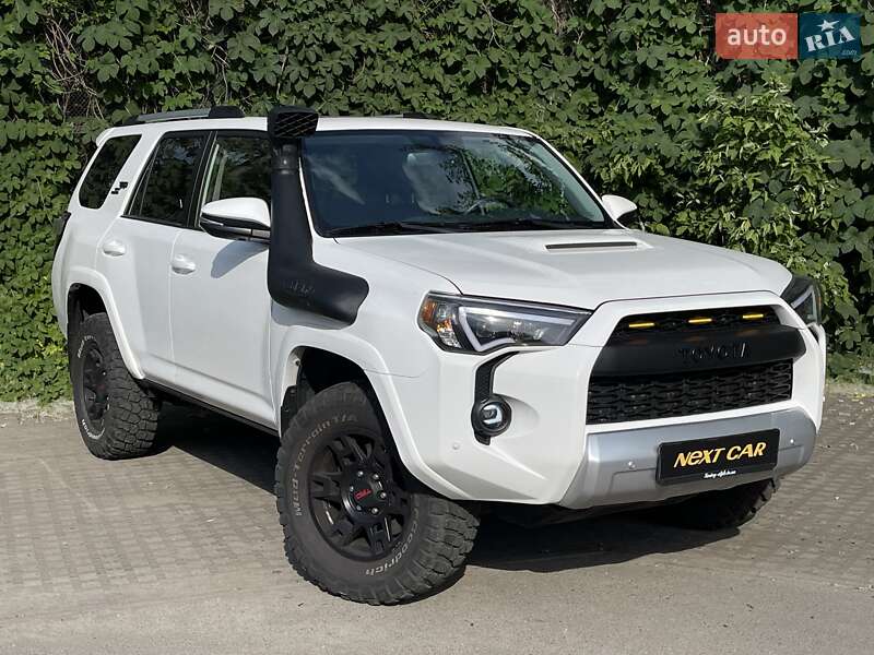 Toyota 4Runner 2018