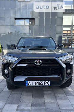 Позашляховик / Кросовер Toyota 4Runner 2018 в Києві