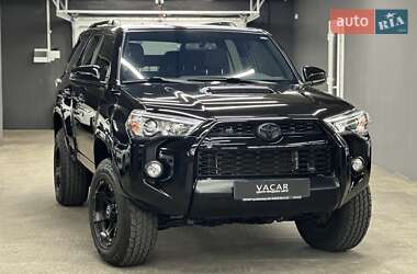 Внедорожник / Кроссовер Toyota 4Runner 2019 в Харькове