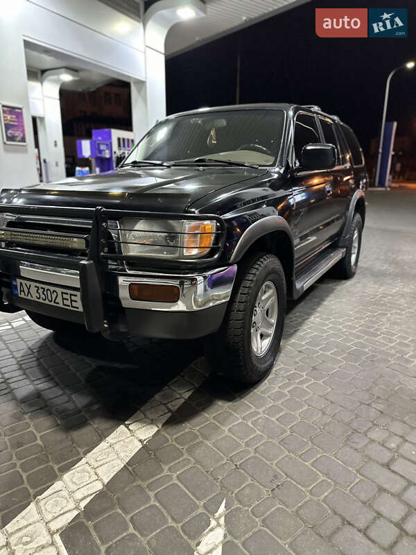 Внедорожник / Кроссовер Toyota 4Runner 1996 в Харькове