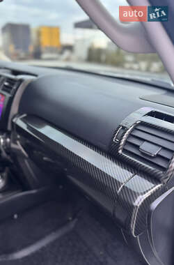 Внедорожник / Кроссовер Toyota 4Runner 2018 в 