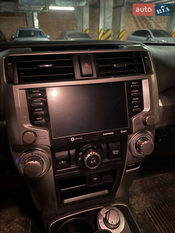 Позашляховик / Кросовер Toyota 4Runner 2020 в Києві