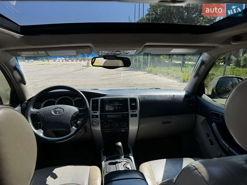 Внедорожник / Кроссовер Toyota 4Runner 2004 в Одессе