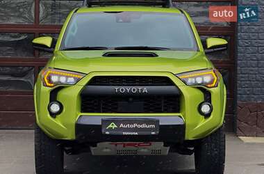 Позашляховик / Кросовер Toyota 4Runner 2021 в 