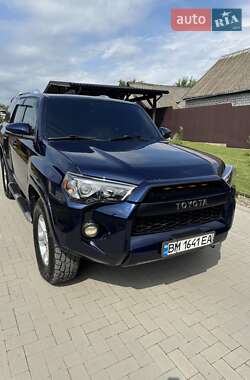 Внедорожник / Кроссовер Toyota 4Runner 2015 в Глухове