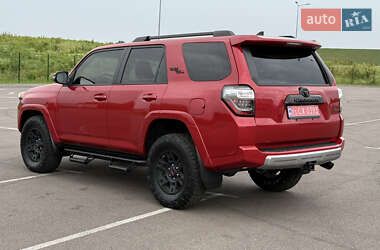 Позашляховик / Кросовер Toyota 4Runner 2022 в Рівному