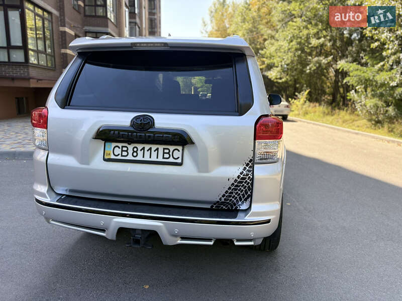 Внедорожник / Кроссовер Toyota 4Runner 2011 в Чернигове
