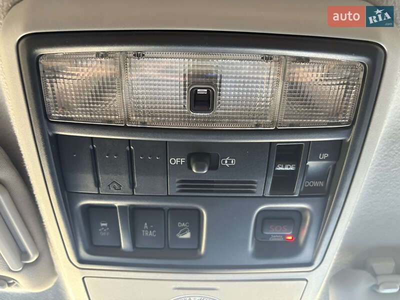 Внедорожник / Кроссовер Toyota 4Runner 2011 в Чернигове