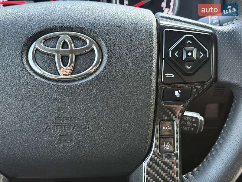 Внедорожник / Кроссовер Toyota 4Runner 2021 в Киеве
